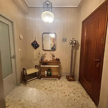 Apartamento Turistico In Condivisione Euro 300 Al Mese Giarre